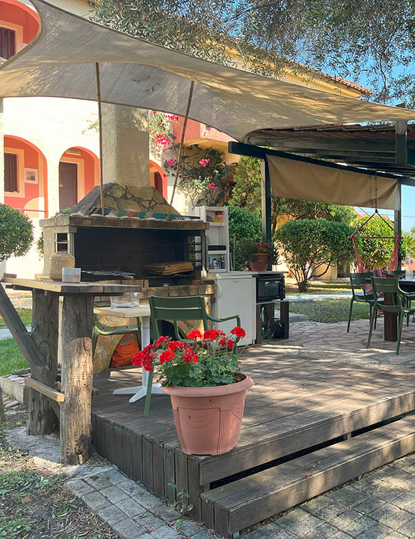 Quiet villas with easy access to Corfu beaches and sights