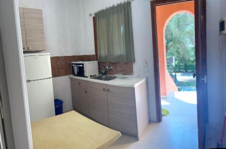 Relaxing Corfu stay in nature close to Gouvia Marina