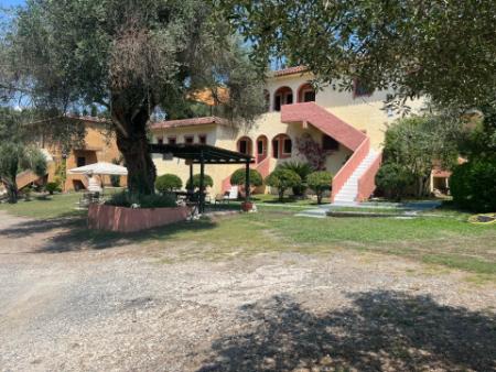 Relaxing Corfu stay in nature close to Gouvia Marina