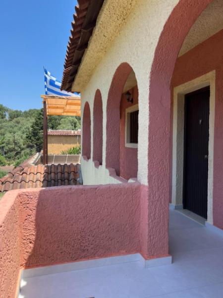 Relaxing Corfu stay in nature close to Gouvia Marina