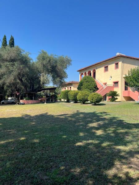 Relaxing Corfu stay in nature close to Gouvia Marina